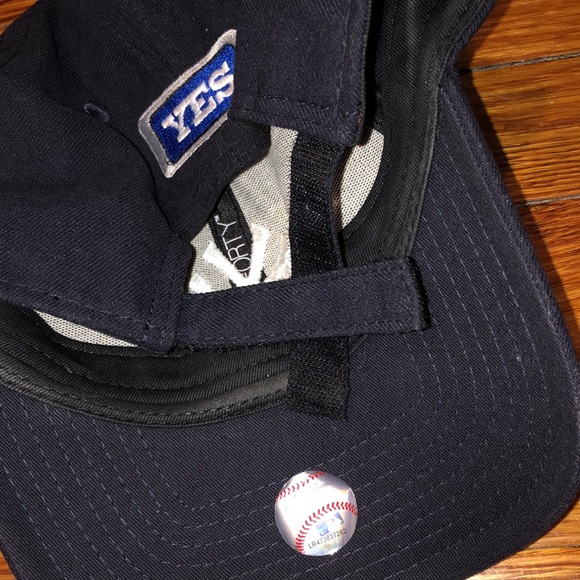 Yankees Hat! - Picture 6 of 6
